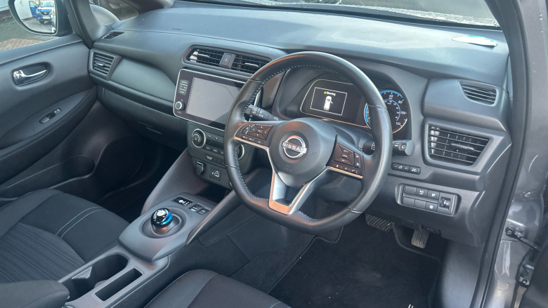 Nissan LEAF 110kW Acenta 39kWh 5dr Auto Electric Hatchback